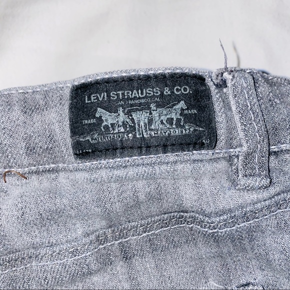 Girls Skinny Fit Levi’s Jeans - Size 16 - Picture 7 of 7